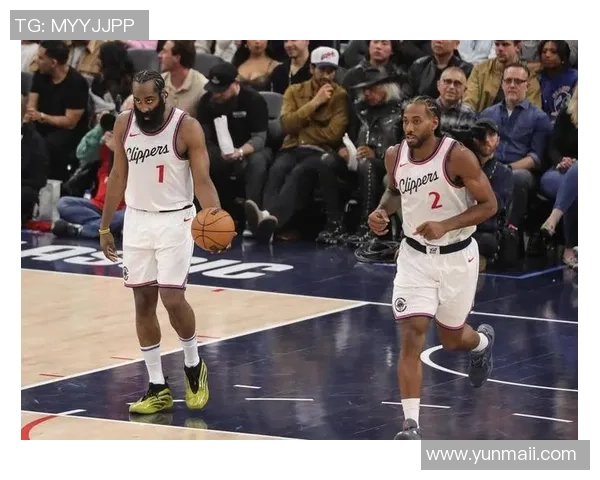 2012季后赛快船与马刺的激烈对决回顾与精彩瞬间分析 2012季后赛快船与马刺的激烈对决回顾与精彩瞬间分析